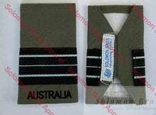 Load image into Gallery viewer, Insignia Squadron Leader Raaf Shoulder
