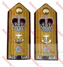 Load image into Gallery viewer, R.A.N. Commodore Dental Shoulder Board Shoulder Insignia