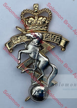 Load image into Gallery viewer, Royal Australian Electrical And Mechanical Engineers Badge Cap Medals