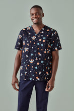 Load image into Gallery viewer, Mens Printed Scrub Top - Solomon Brothers Apparel
