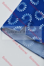 Load image into Gallery viewer, Easy Stretch Ladies Short Sleeve Blouse Daisy Print - Solomon Brothers Apparel