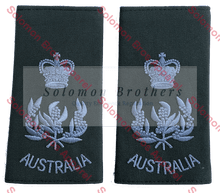 Load image into Gallery viewer, Insignia Governor General Army Shoulder
