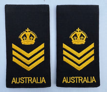 Load image into Gallery viewer, Insignia, Flight Sergeant, RAAF
