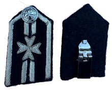 Load image into Gallery viewer, St. John Ambulance Gorget,  , Small
