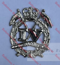 Load image into Gallery viewer, 4th Cavalry Regiment Cap Badge Medals
