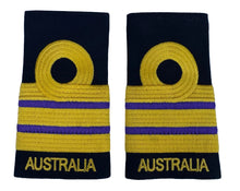 Load image into Gallery viewer, Insignia, Commander Marine Engineer Officer, RAN
