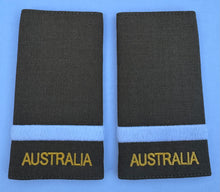 Load image into Gallery viewer, Insignia, Officer Cadet Army

