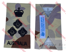Load image into Gallery viewer, Insignia Brigadier Army Shoulder Insignia
