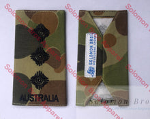 Load image into Gallery viewer, Insignia Captain Army Shoulder
