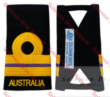 Load image into Gallery viewer, Insignia Lieutenant Marine Engineer Officer RAN Shoulder Insignia
