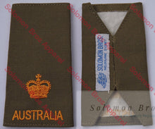 Load image into Gallery viewer, Insignia, Major, Army - Solomon Brothers Apparel

