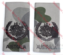 Load image into Gallery viewer, Insignia, Warrant Officer of the Navy, RAN - Solomon Brothers Apparel
