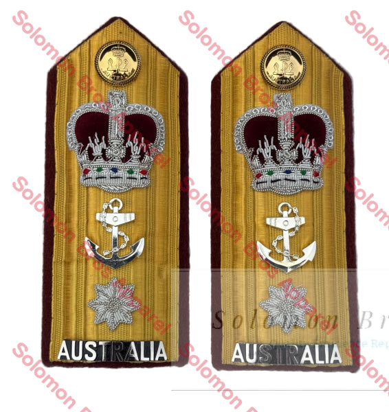 R.A.N. Commodore Dental Shoulder Board Shoulder Insignia