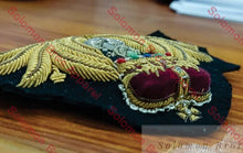 Load image into Gallery viewer, R.A.N. Officers Cap Badge - Solomon Brothers Apparel

