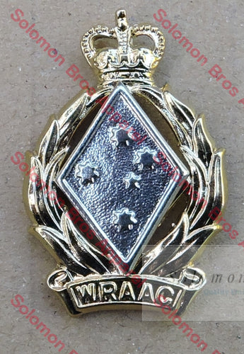 Womens Royal Australian Army Corp Cap Badge Medals